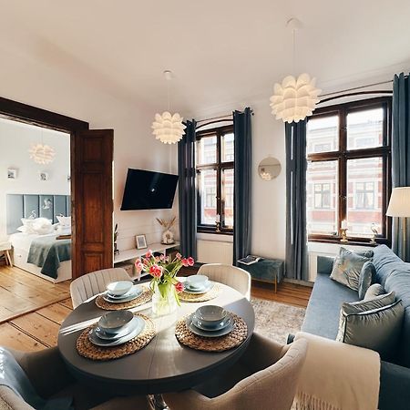 Best 2 Rest Apartment Torun Bagian luar foto